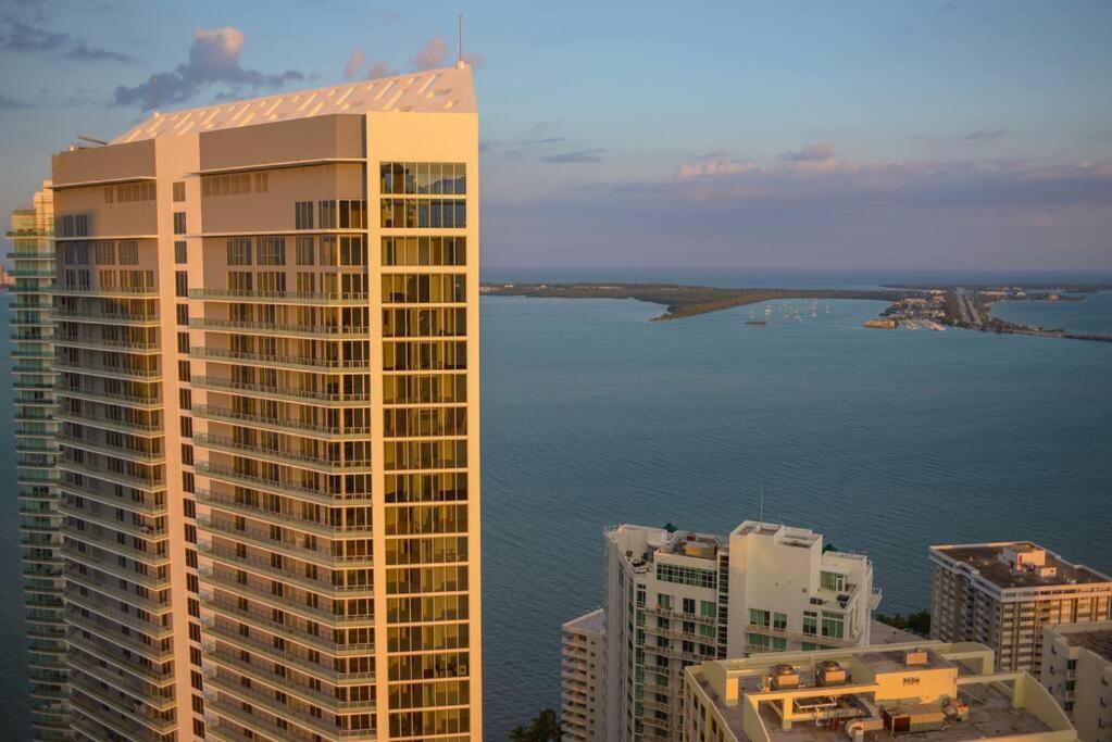 Lovely Upscale Condo Gorgeous View 2Bd 2Bath In Brickell Μαϊάμι Εξωτερικό φωτογραφία