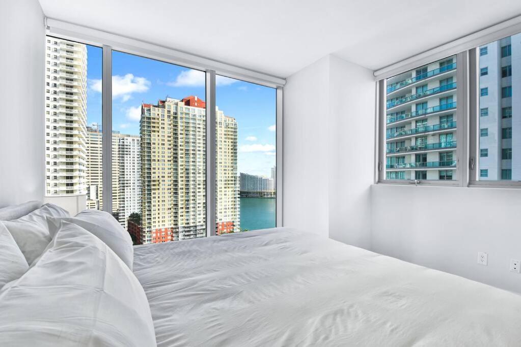 Lovely Upscale Condo Gorgeous View 2Bd 2Bath In Brickell Μαϊάμι Εξωτερικό φωτογραφία