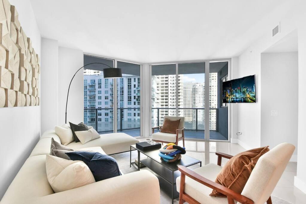 Lovely Upscale Condo Gorgeous View 2Bd 2Bath In Brickell Μαϊάμι Εξωτερικό φωτογραφία